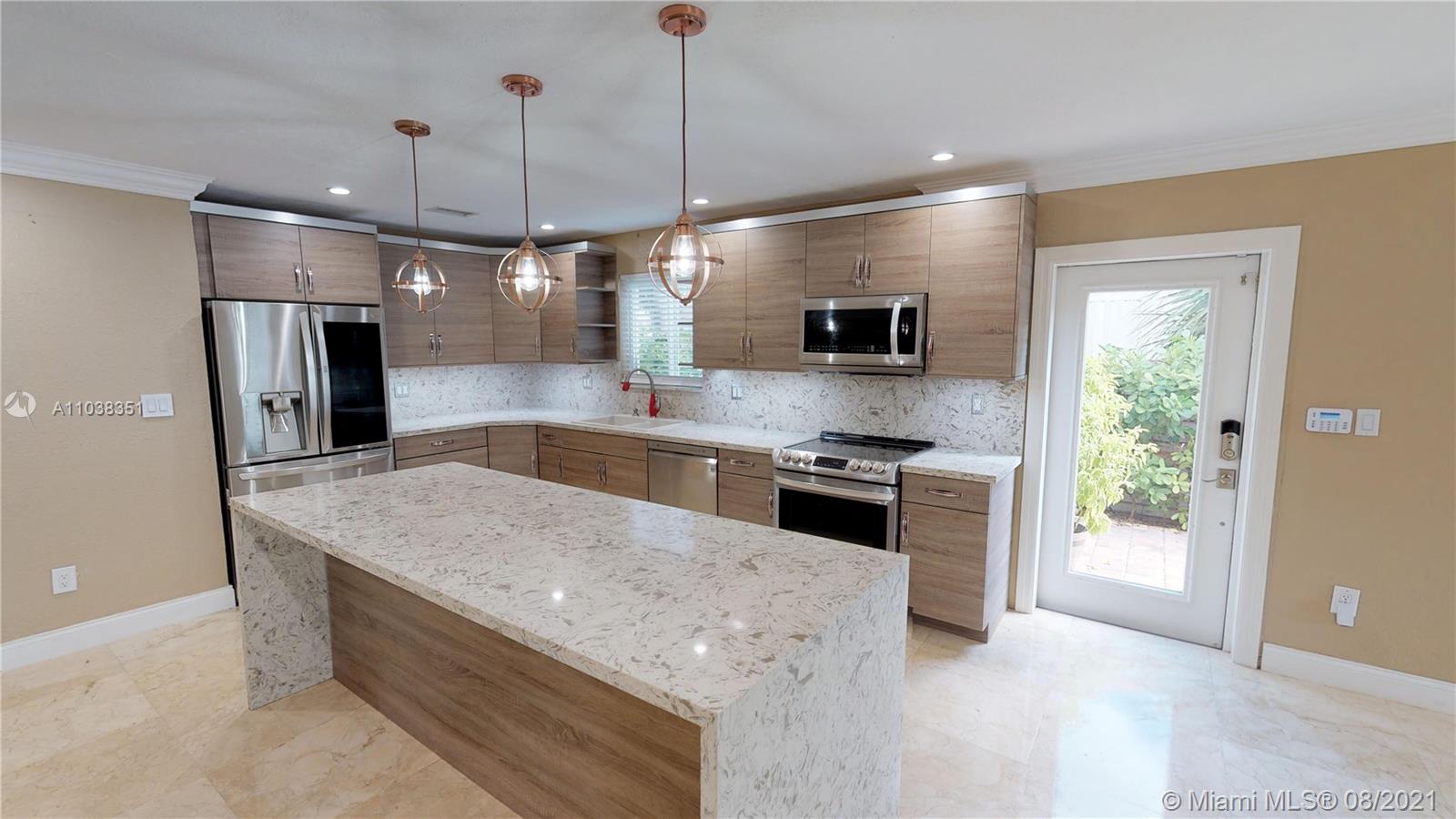 GOLDEN SHORES OCEAN BLVD - Residential