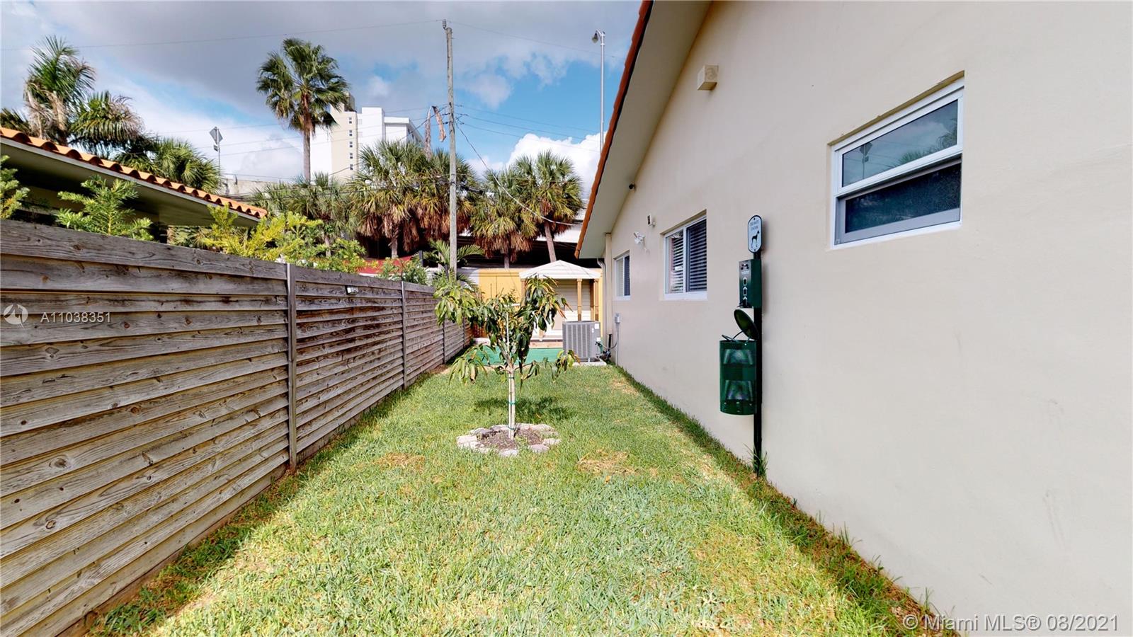 GOLDEN SHORES OCEAN BLVD - Residential