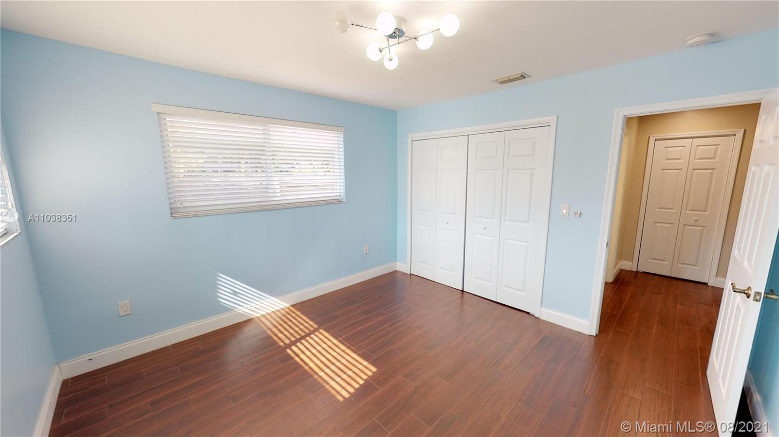 GOLDEN SHORES OCEAN BLVD - Residential