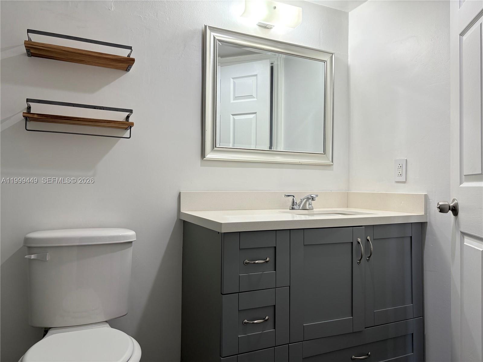 ANTIGUA AT CNTRY CLUBOF M - Residential Lease