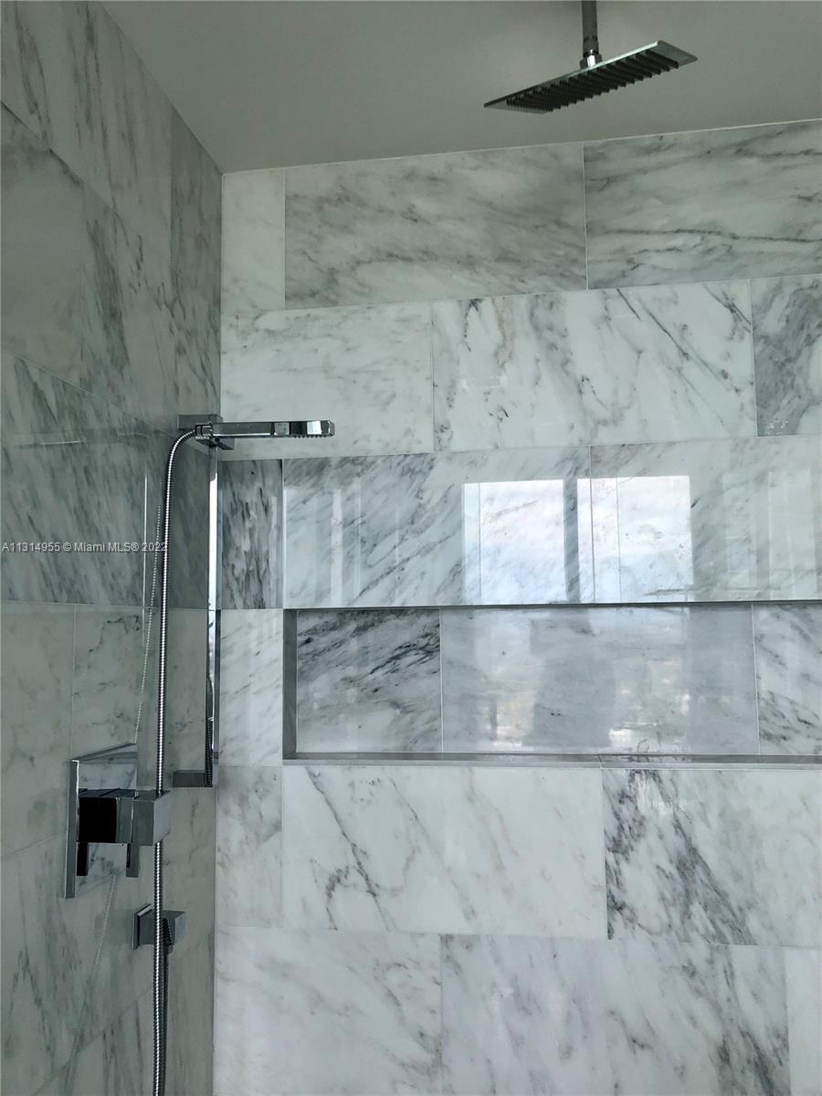 ECHO BRICKELL CONDO - Residential Lease