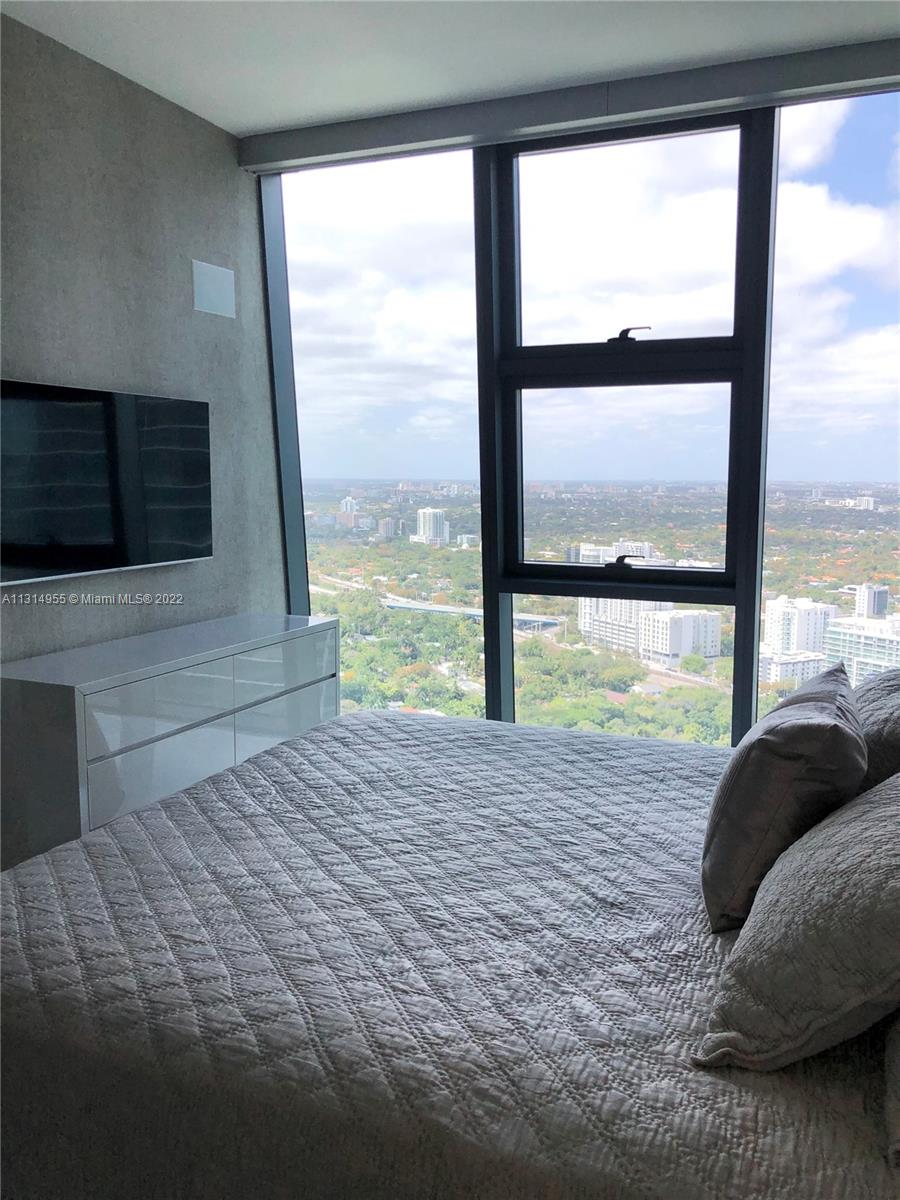 ECHO BRICKELL CONDO - Residential Lease