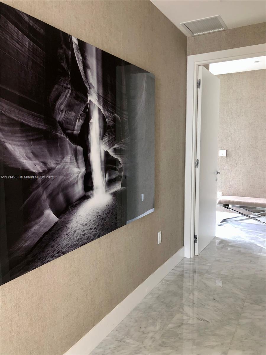 ECHO BRICKELL CONDO - Residential Lease