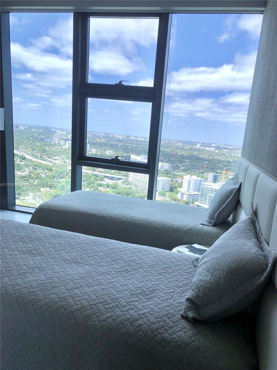 ECHO BRICKELL CONDO - Residential Lease