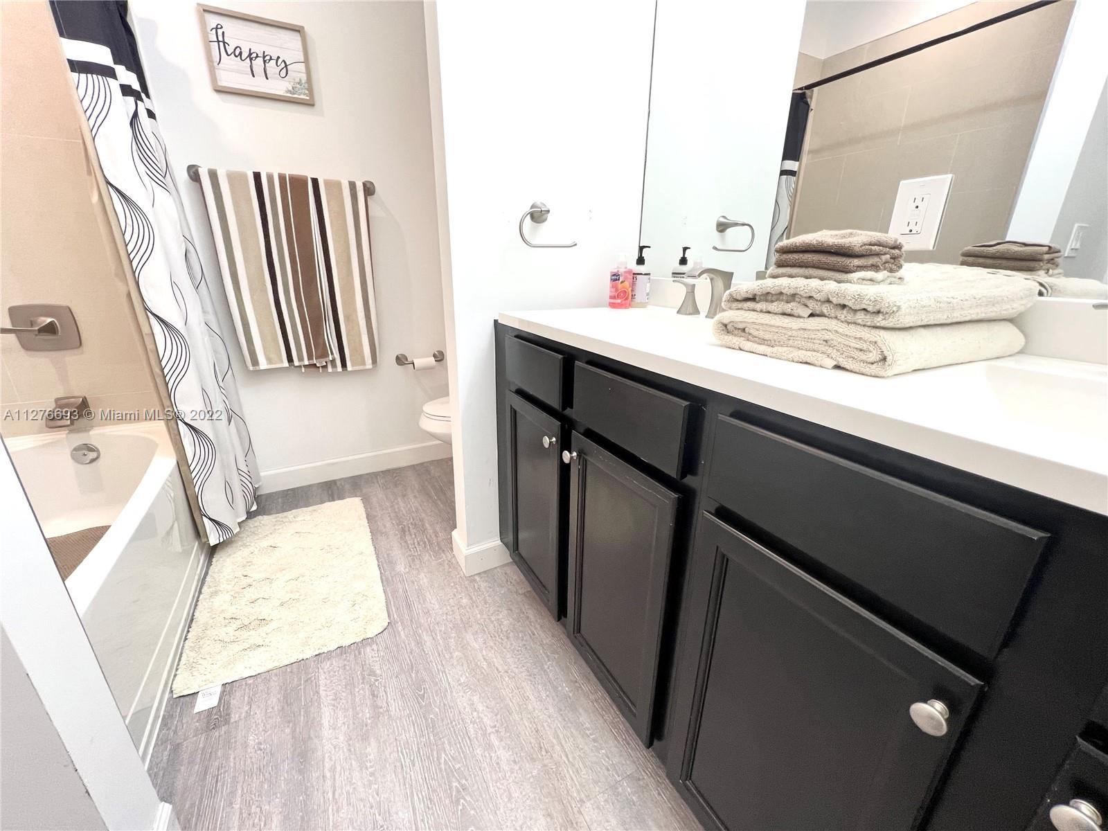 GARDEN ESTATES AT THE HAMM - Residential Lease