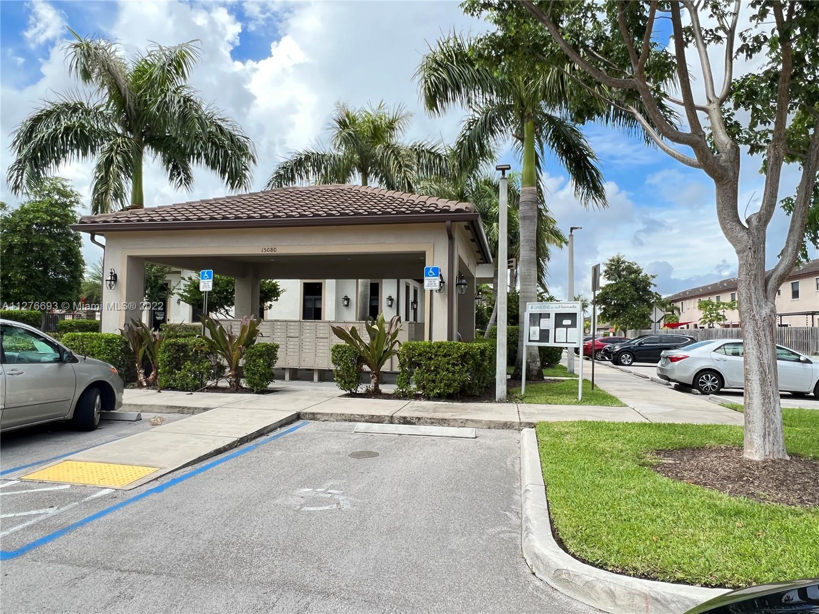 GARDEN ESTATES AT THE HAMM - Residential Lease