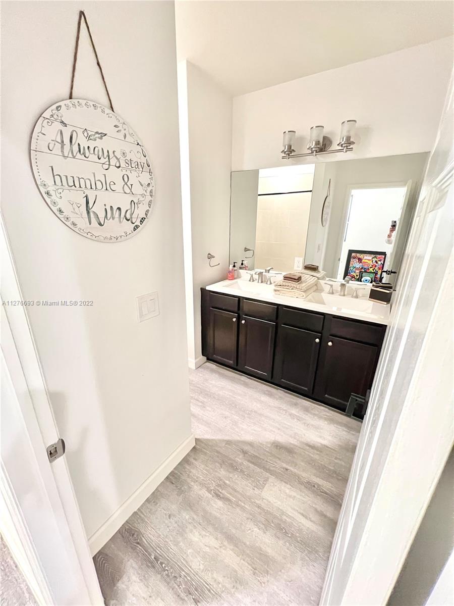 GARDEN ESTATES AT THE HAMM - Residential Lease