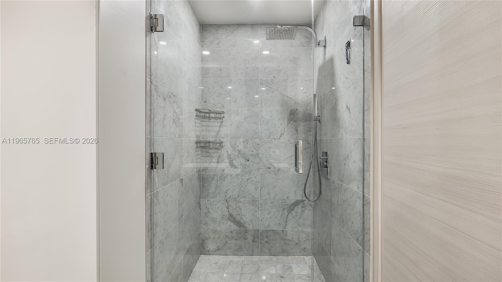 801 SMA RESIDENCES CONDO - Residential