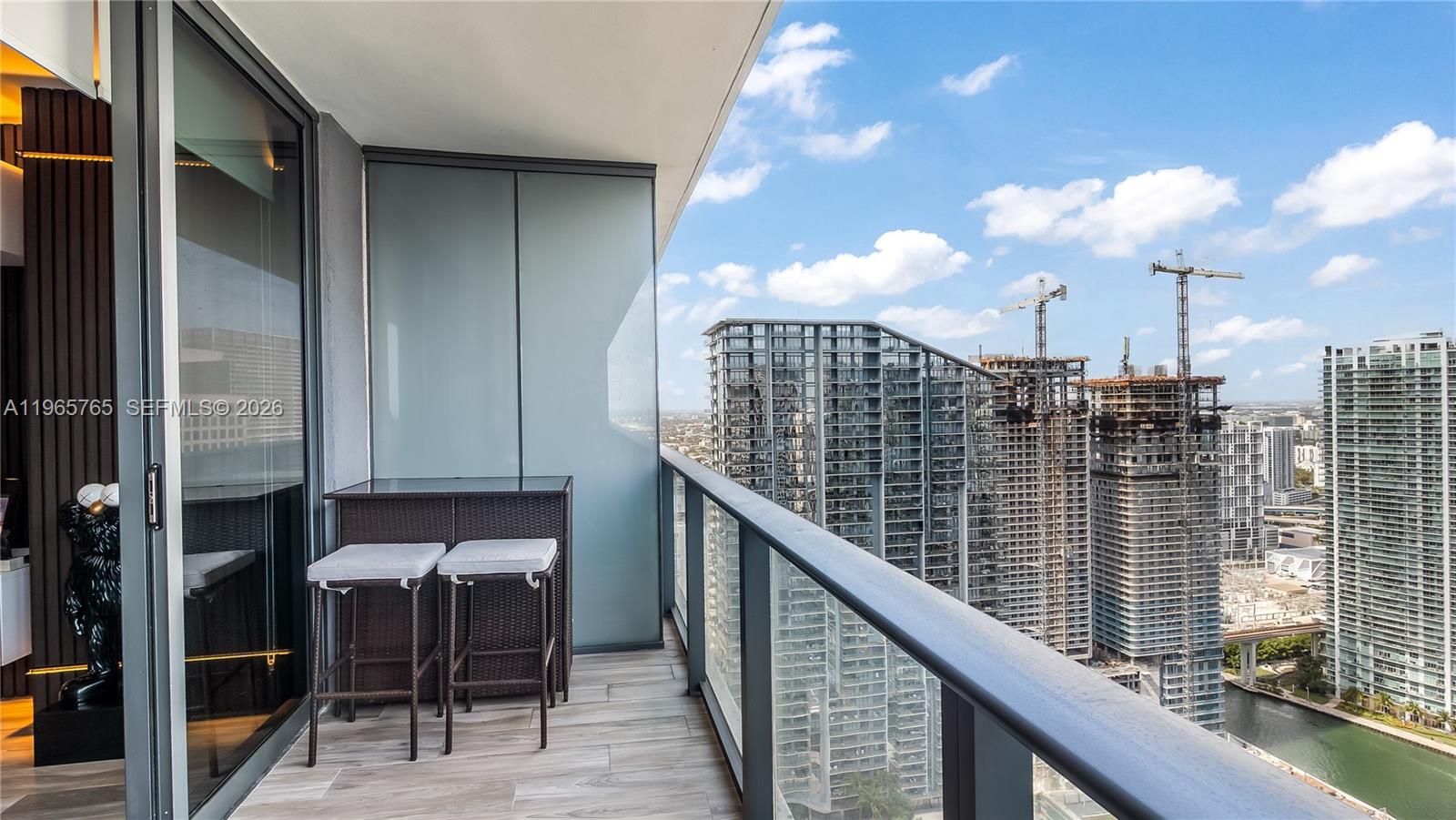 801 SMA RESIDENCES CONDO - Residential