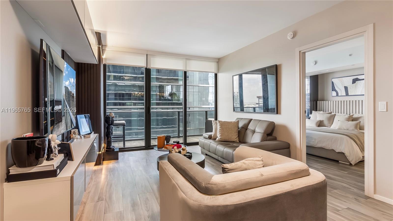 801 SMA RESIDENCES CONDO - Residential