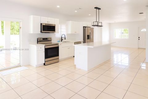 2312 NW 82nd St 2312 Miami FL 33147