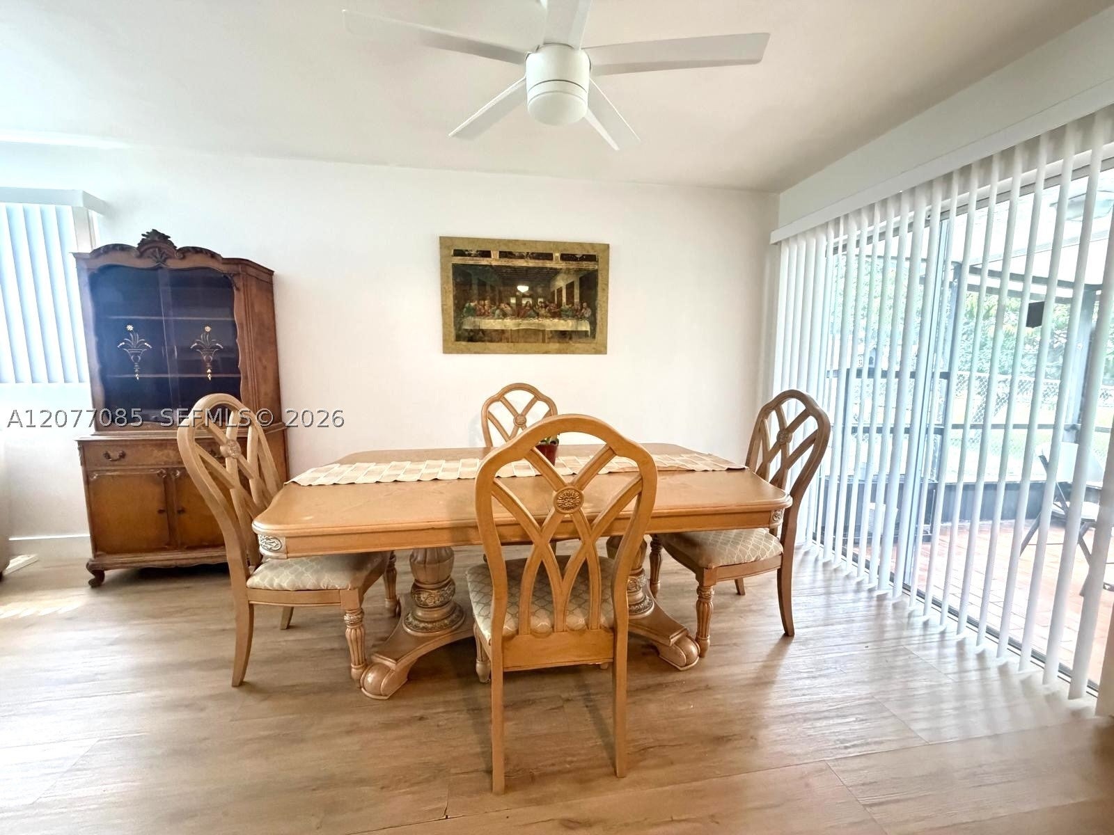 7111 Charleston St, Hollywood, FL, 33024/$469,900 4 7111 Charleston St