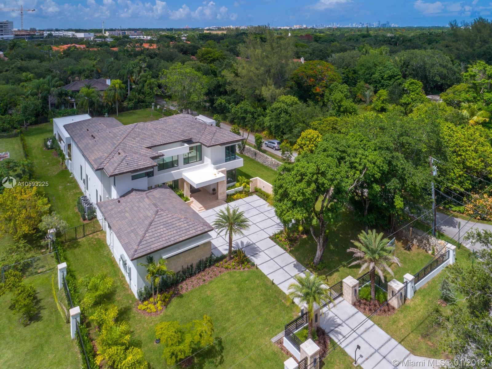 Pinecrest - Residential