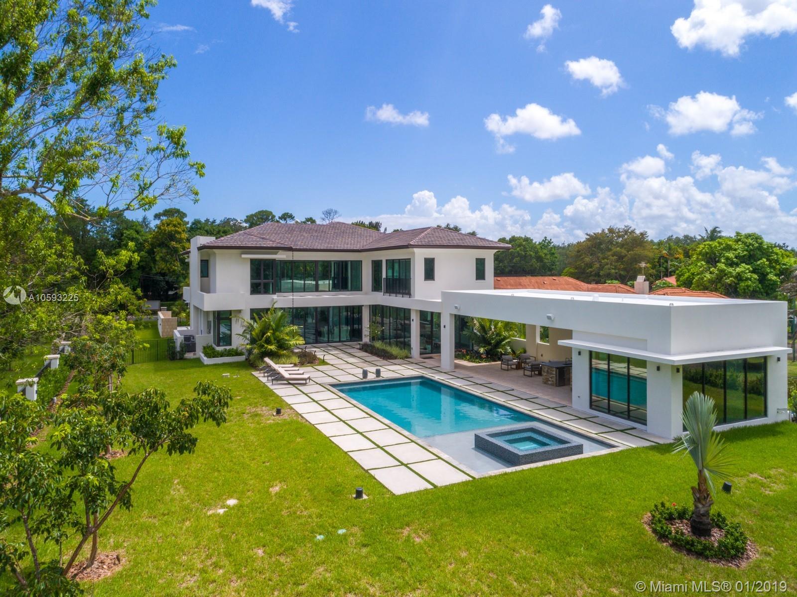 Pinecrest - Residential