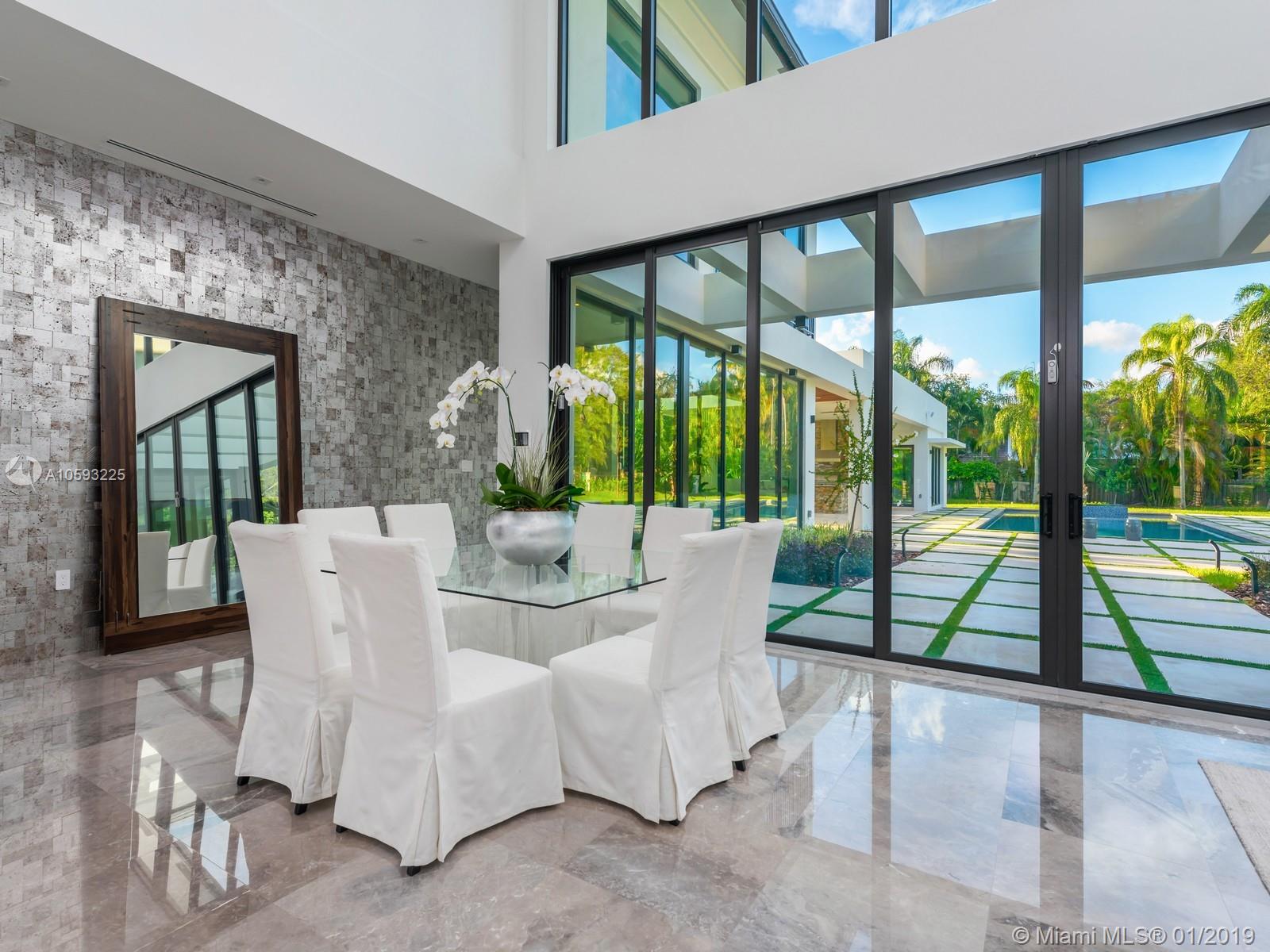 Pinecrest - Residential