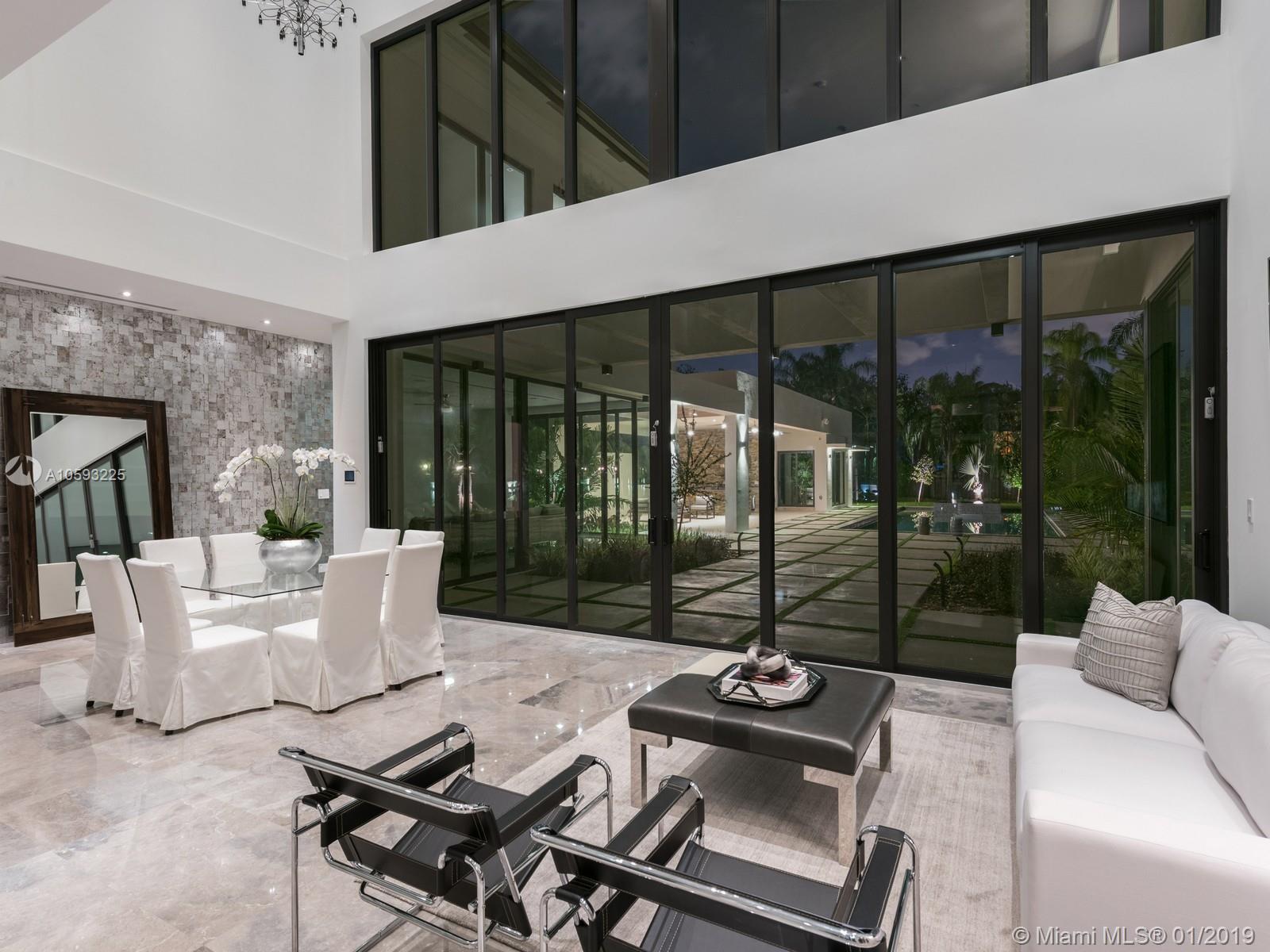 Pinecrest - Residential