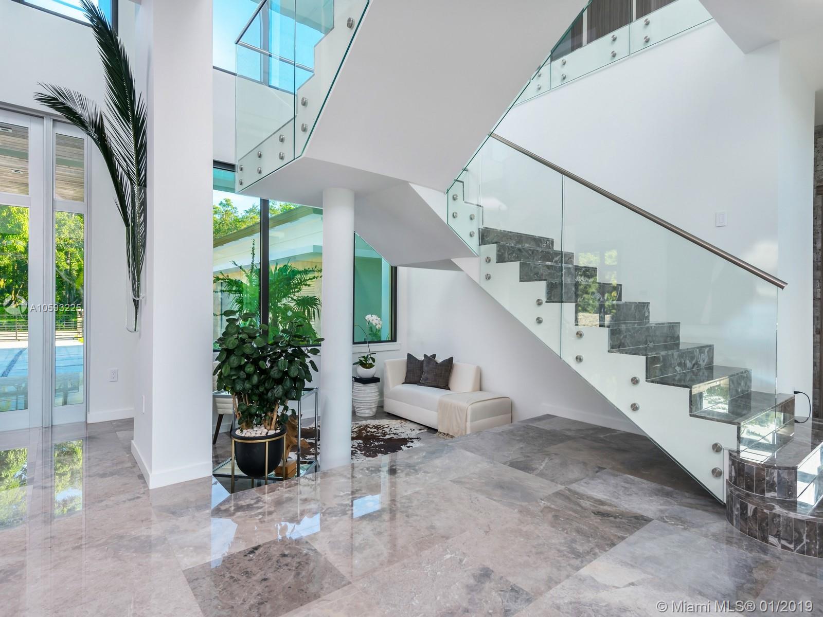 Pinecrest - Residential