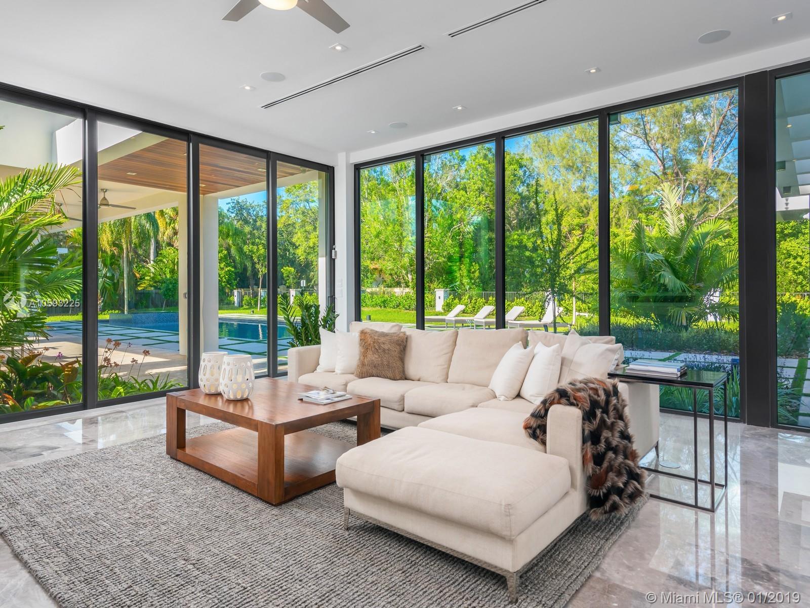 Pinecrest - Residential