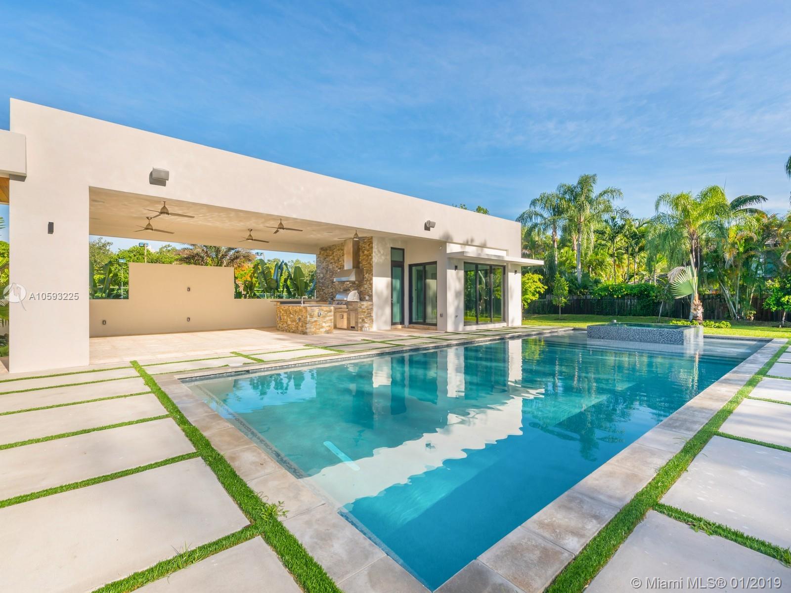 Pinecrest - Residential