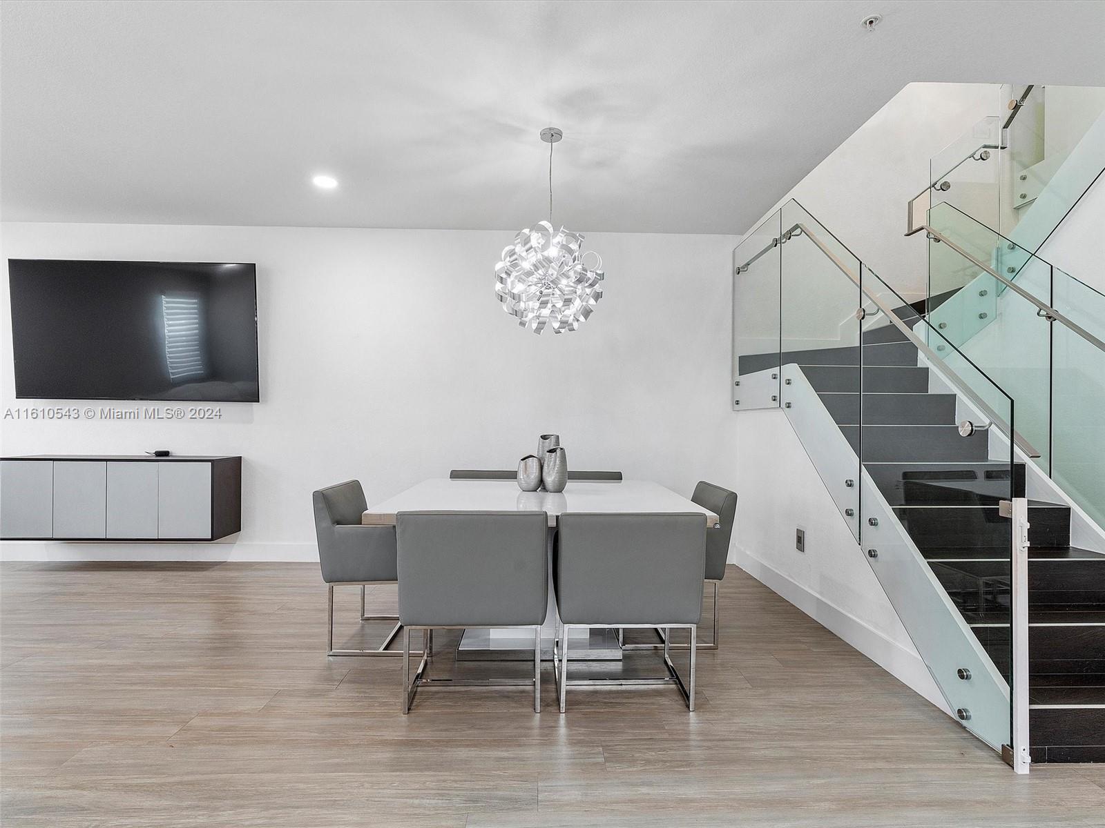 MEADOW PINES - Residential