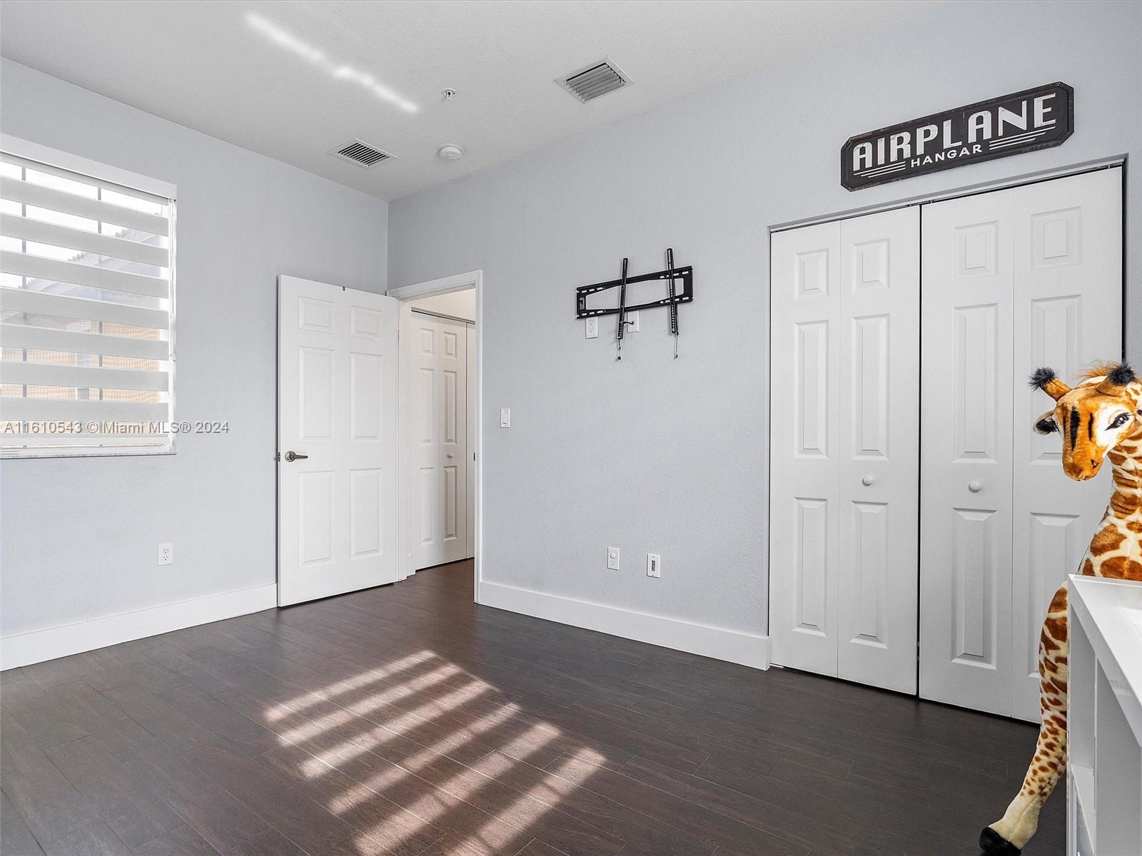 MEADOW PINES - Residential