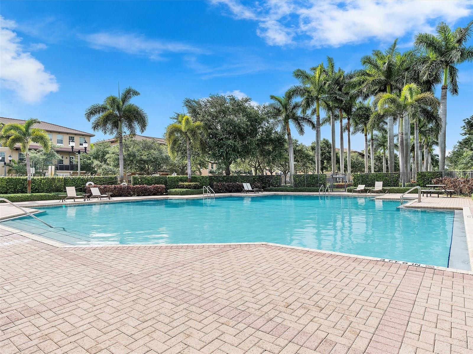 MEADOW PINES - Residential