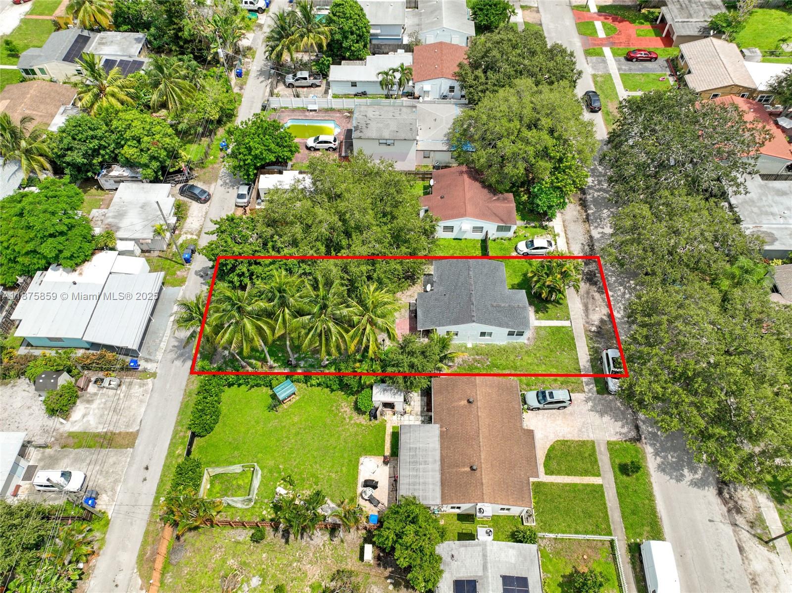 HOLLYWOOD PARK - Residential