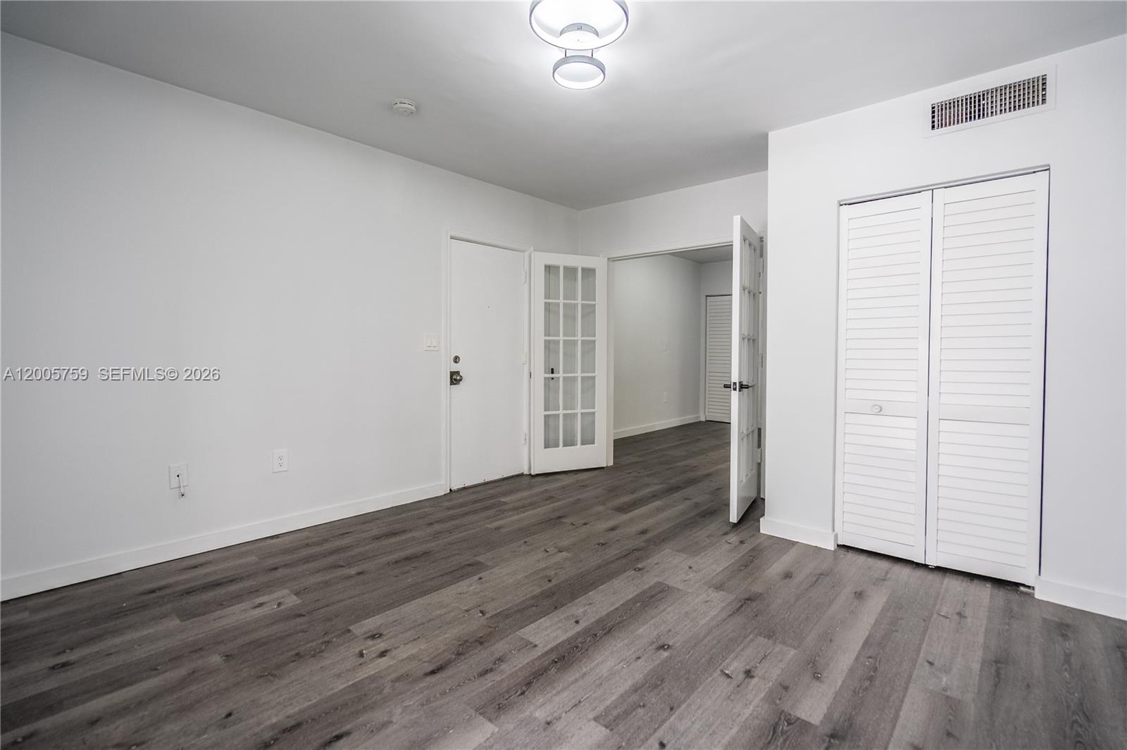 920 Pennsylvania Ave 206