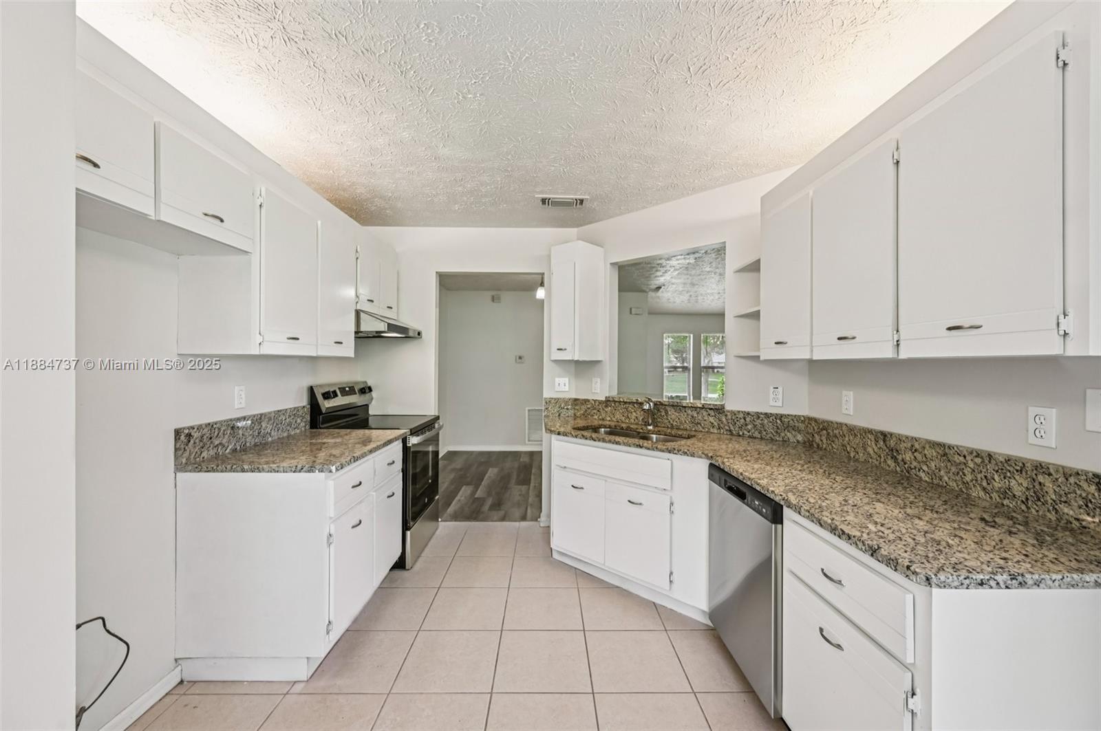 PORT ST LUCIE SECTION 10 - Residential
