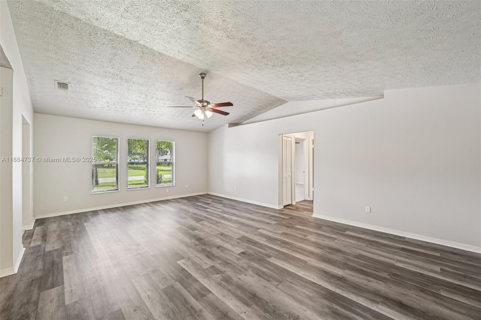 PORT ST LUCIE SECTION 10 - Residential