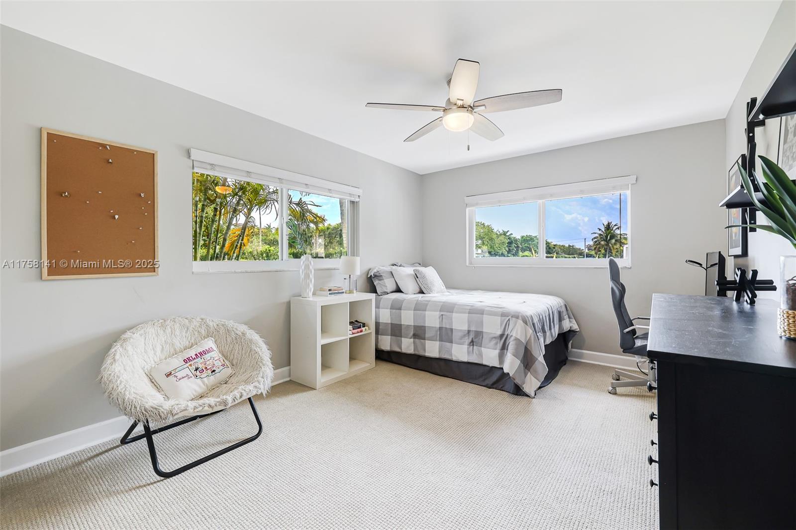 KENDALL PARK ESTATES 2ND - Residential