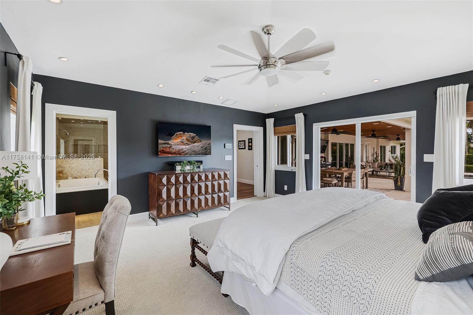 KENDALL PARK ESTATES 2ND - Residential