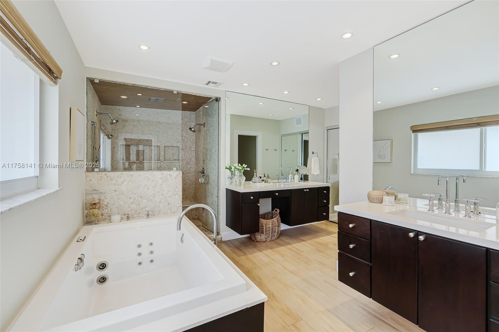 KENDALL PARK ESTATES 2ND - Residential