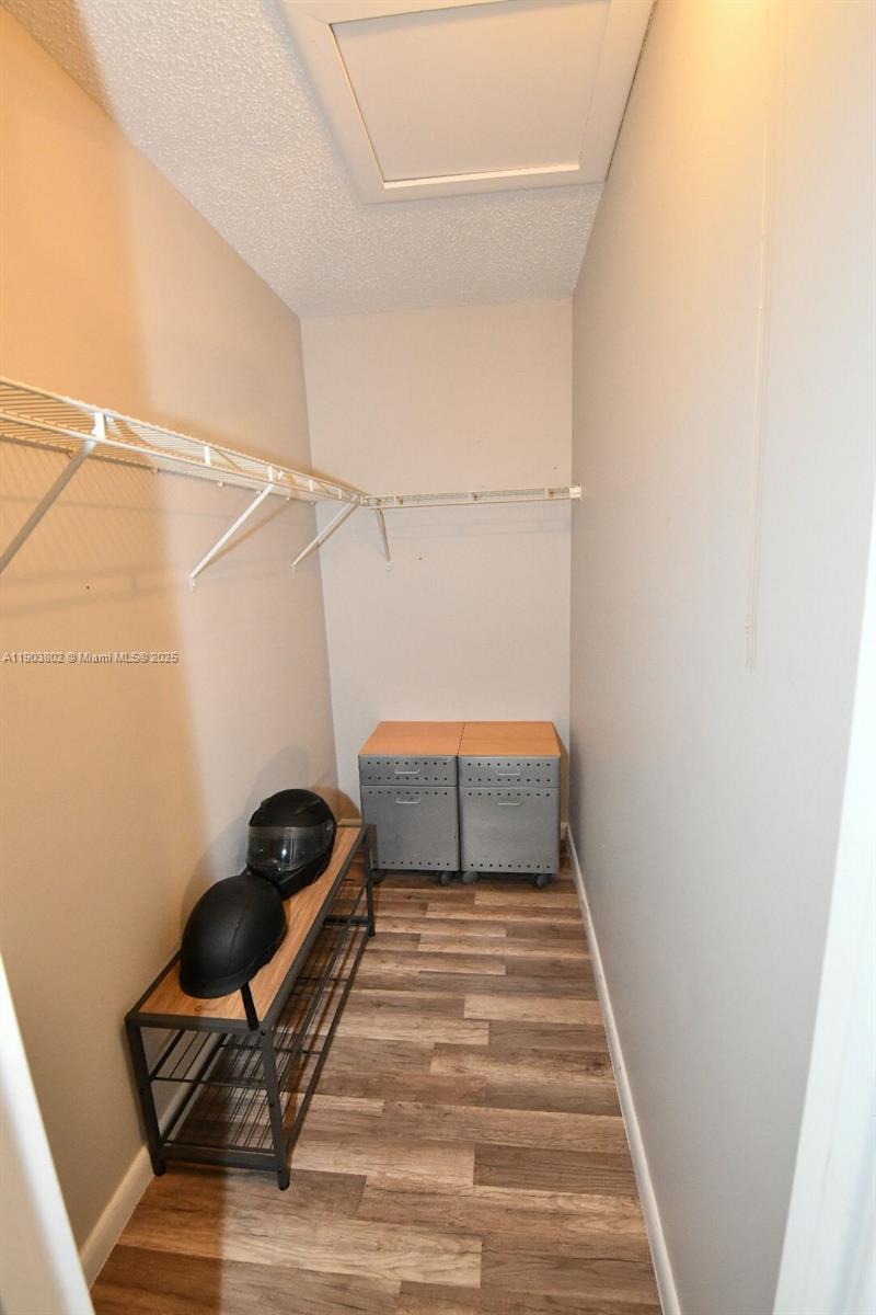 NEWPORT L CONDO - Residential