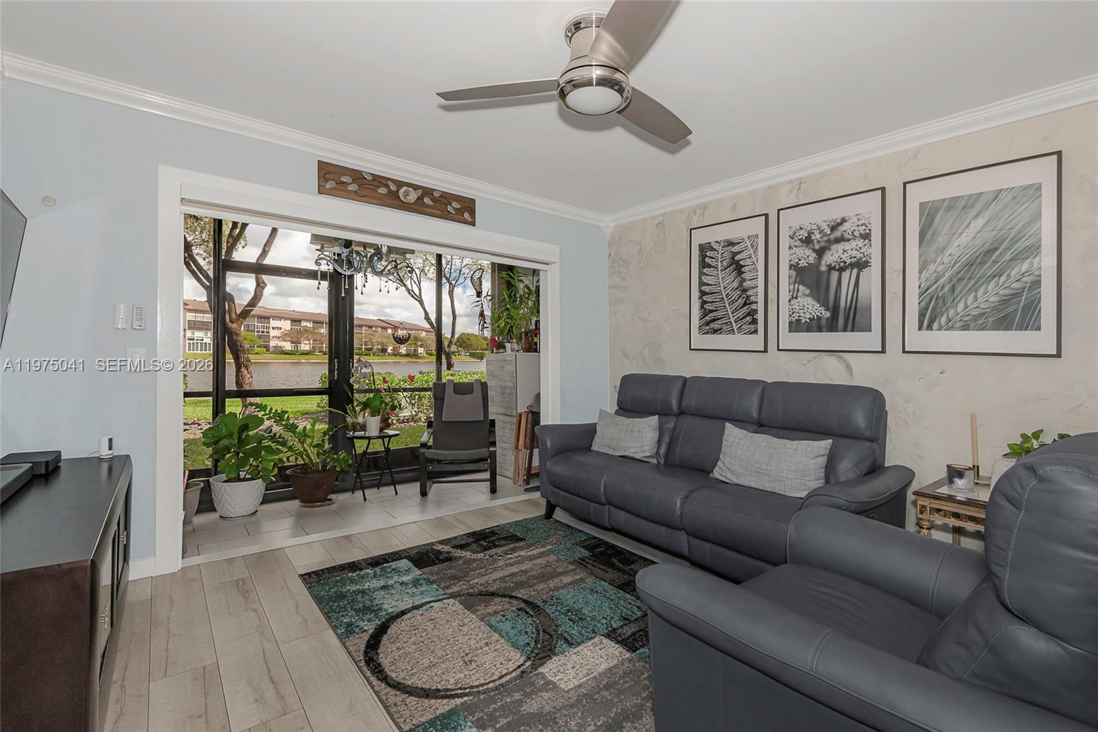 SUFFOLK AT CENTURY VILLAG - Residential