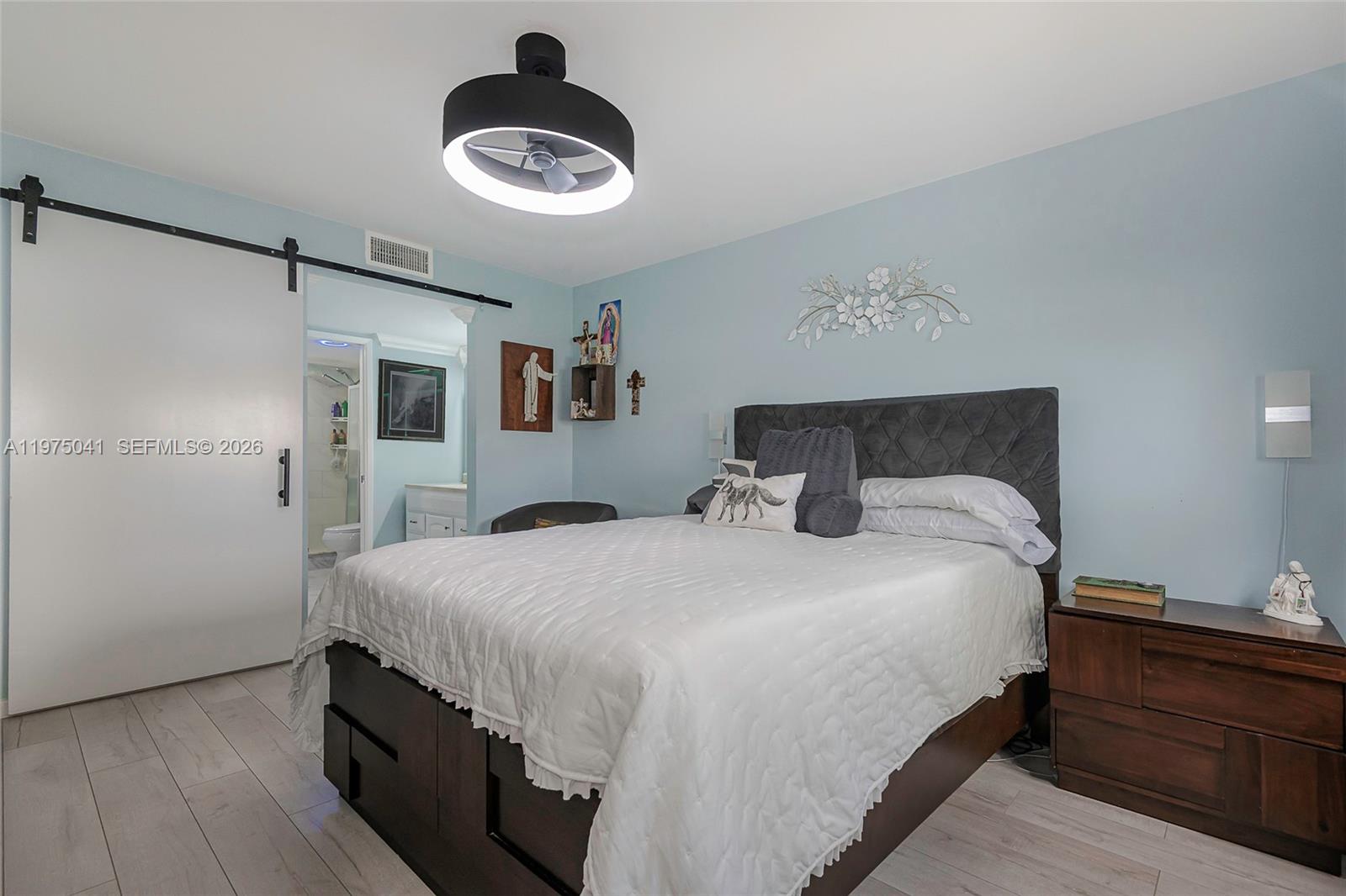 View photos, virtual tours, details... 13705 SW 12th St 104B