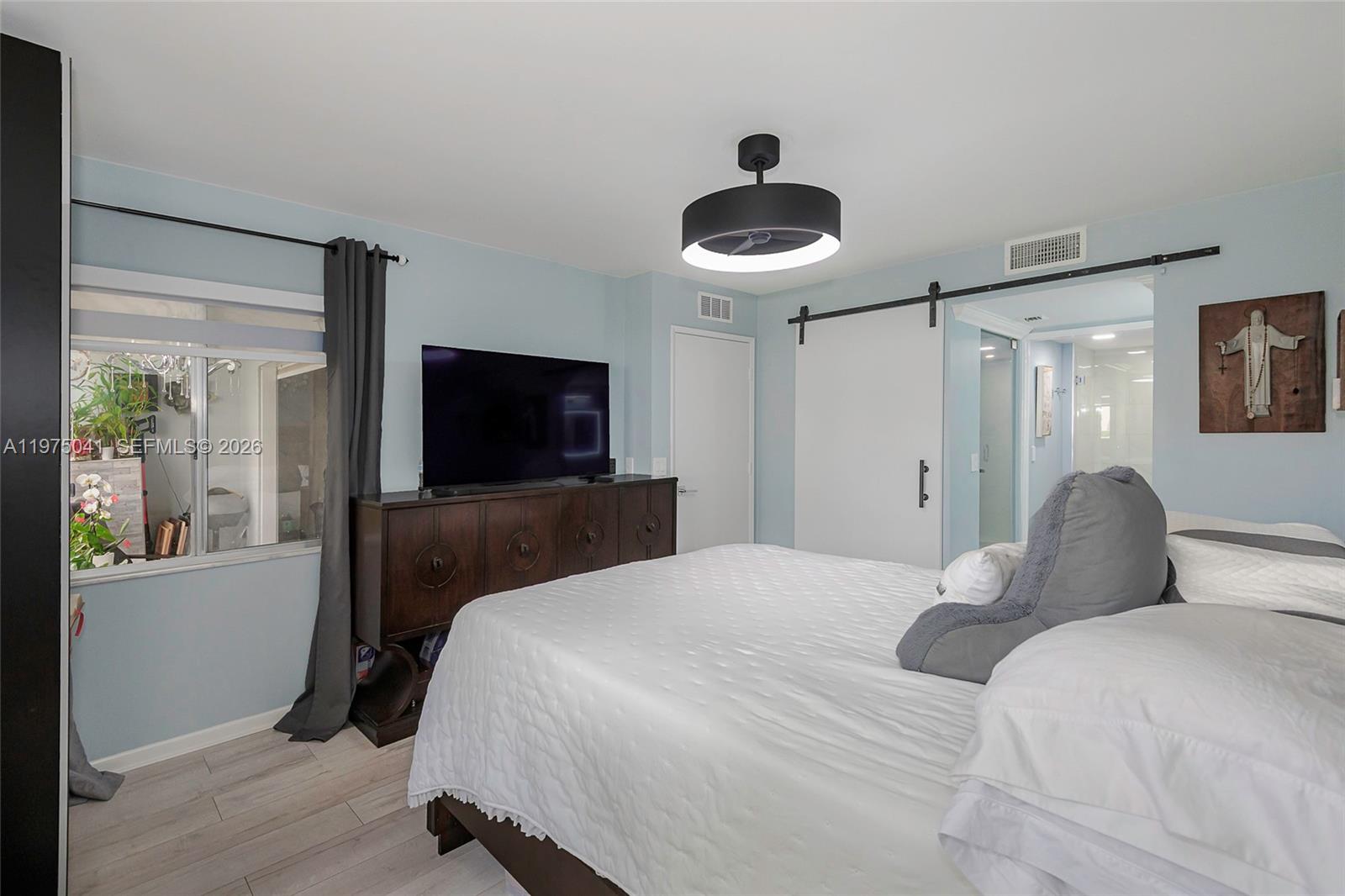 View photos, virtual tours, details... 13705 SW 12th St 104B