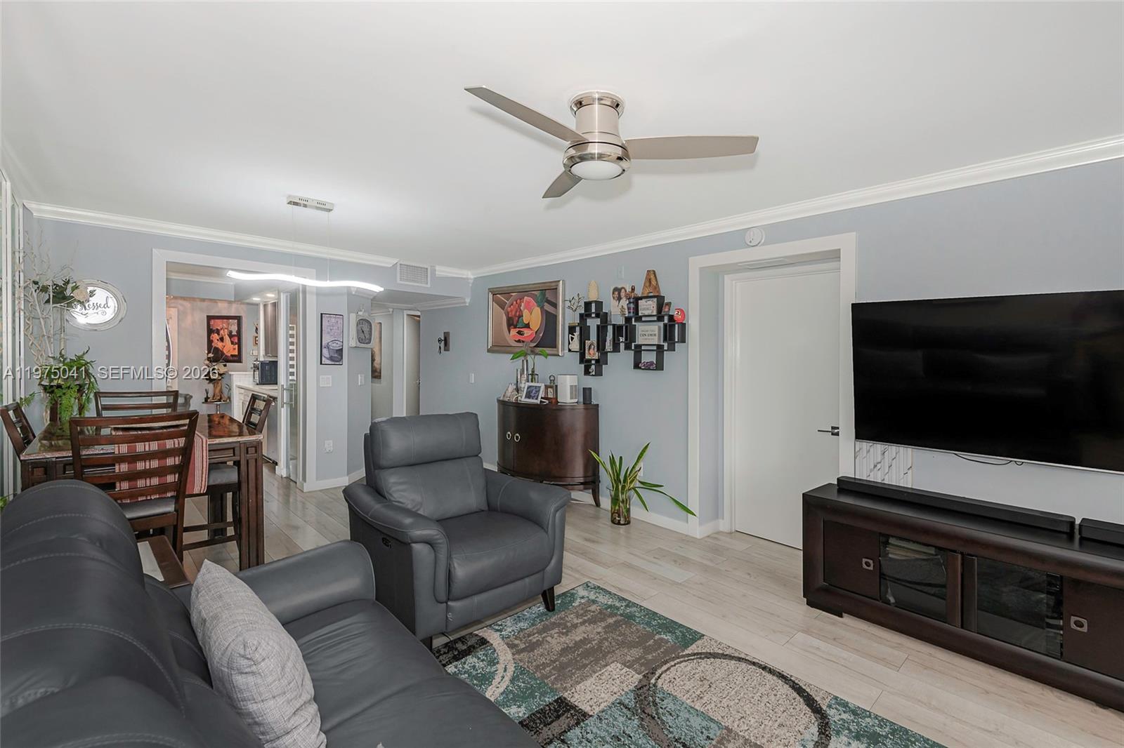 SUFFOLK AT CENTURY VILLAG - Residential