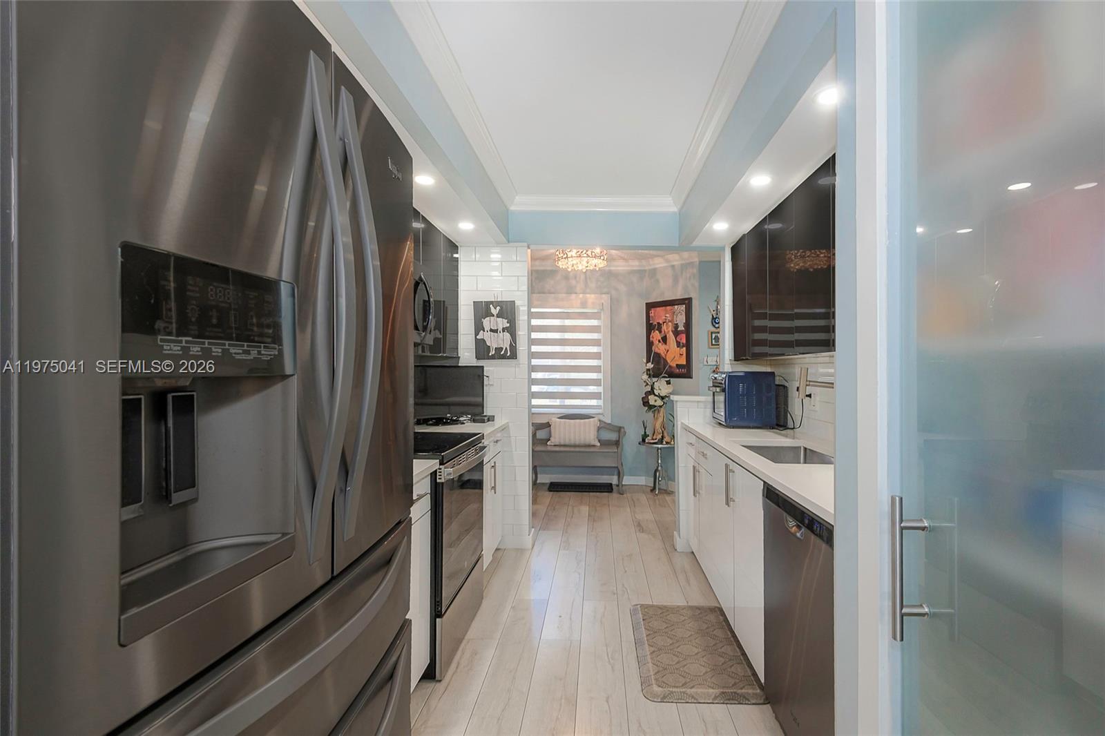 SUFFOLK AT CENTURY VILLAG - Residential