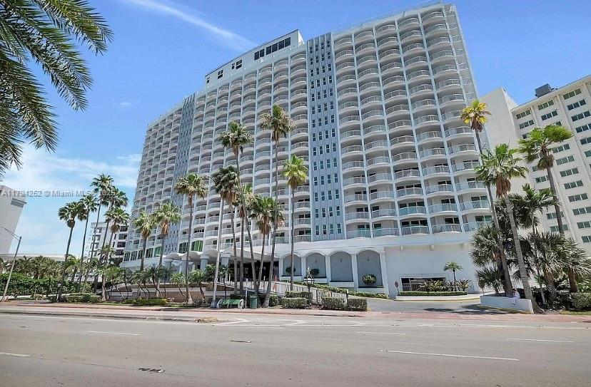 Property for Sale at 5401 Collins Ave 411, Miami Beach, Miami-Dade County, Florida - Bedrooms: 1 
Bathrooms: 2  - $489,000