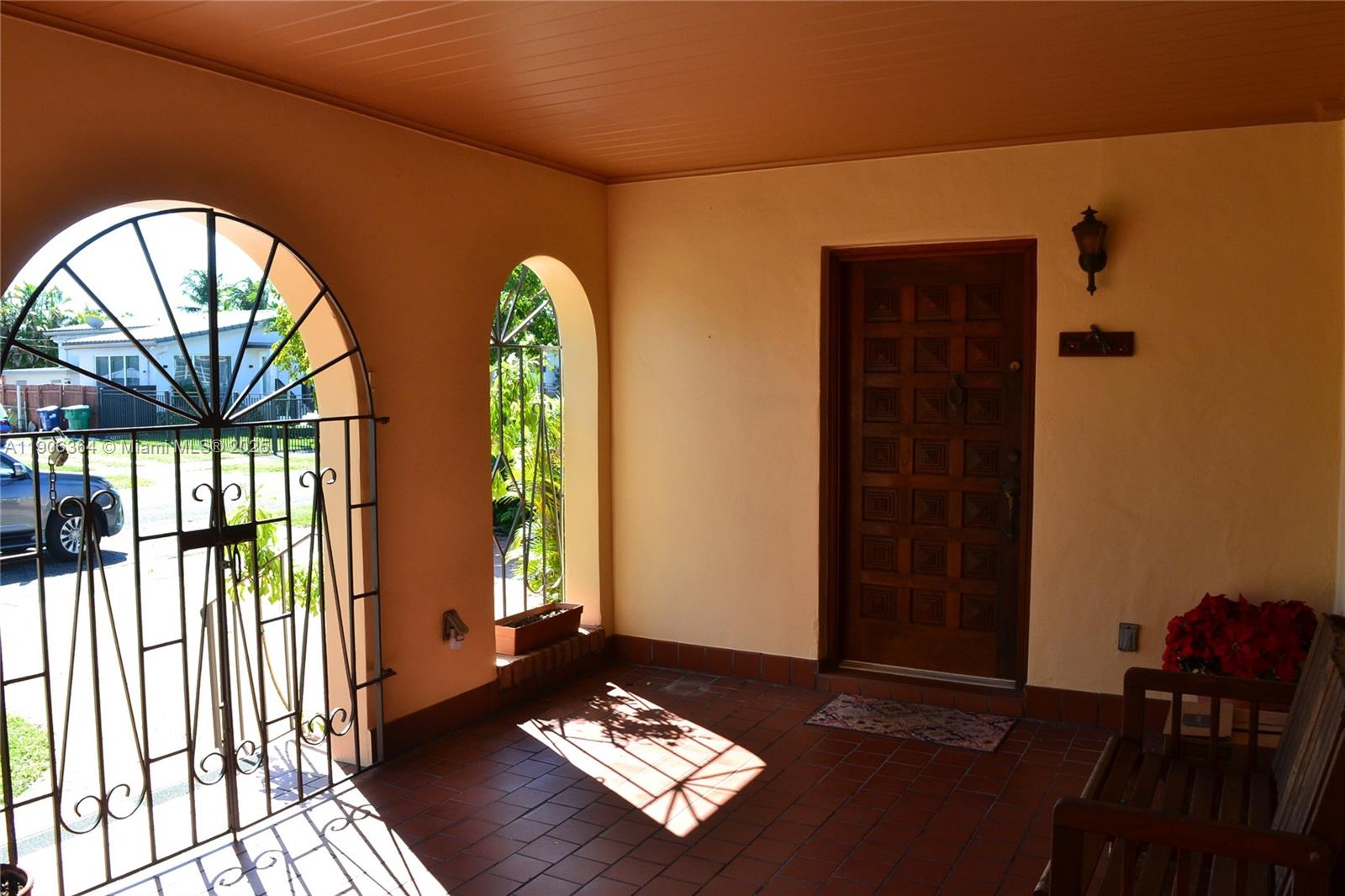 MIRACLE MANOR 4TH ADDN - Residential Lease