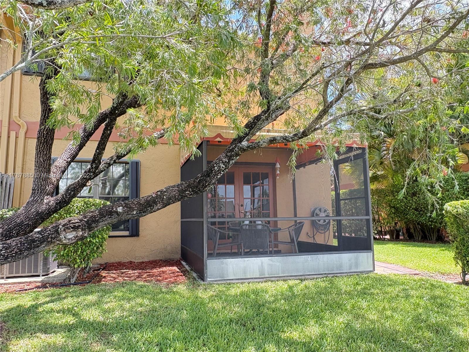 BOCA FONTANA TR E - Residential