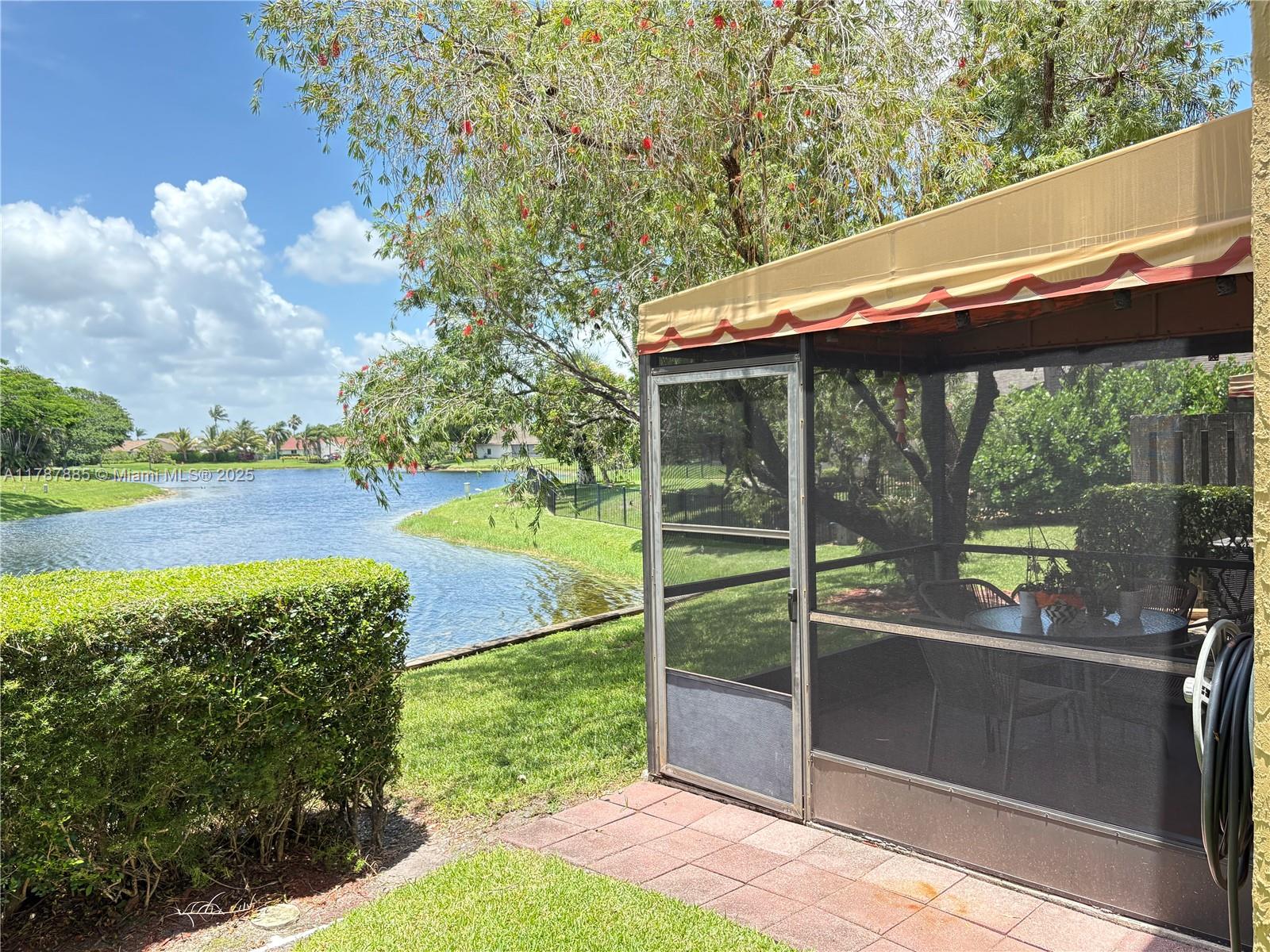BOCA FONTANA TR E - Residential