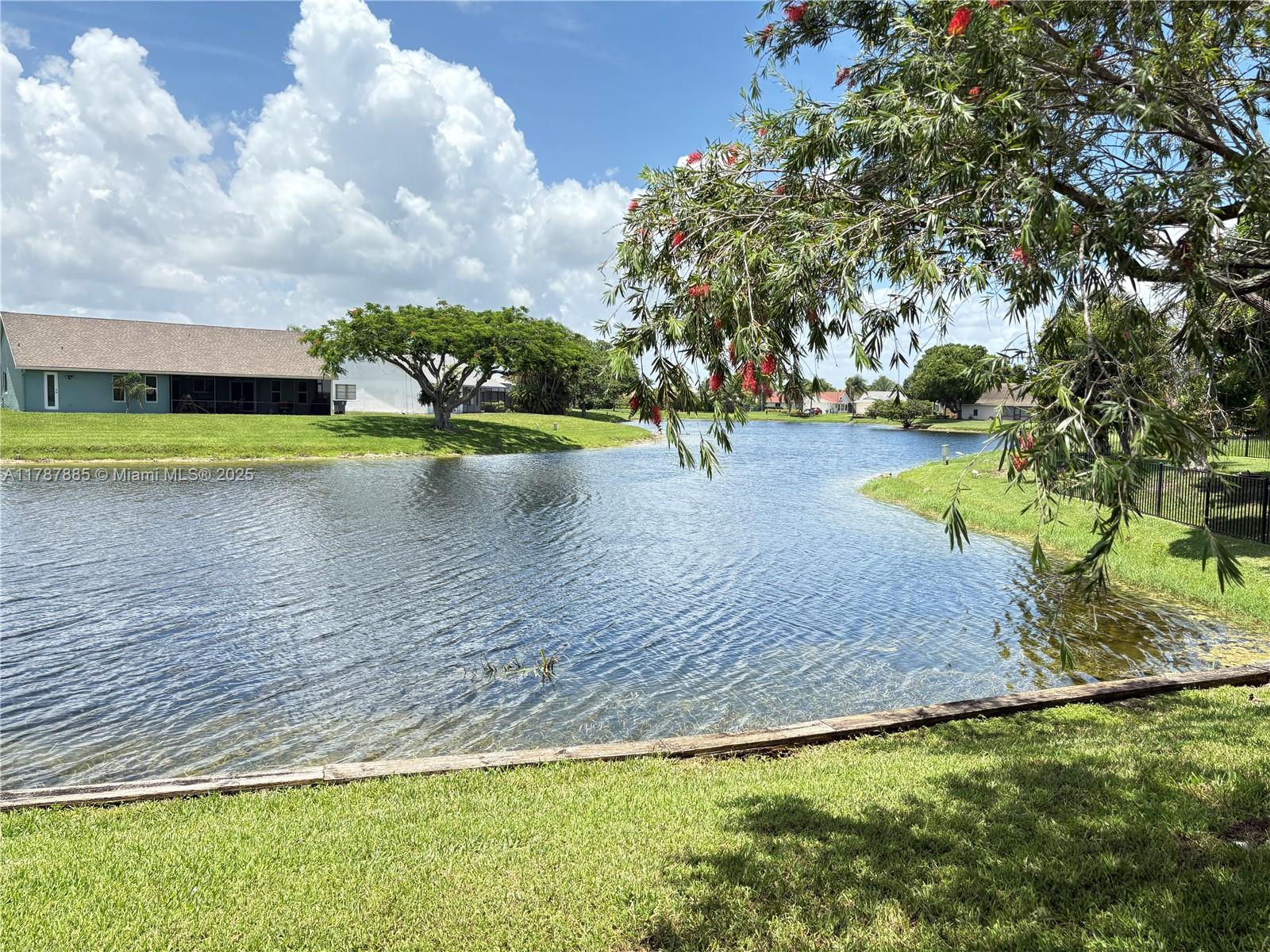 BOCA FONTANA TR E - Residential