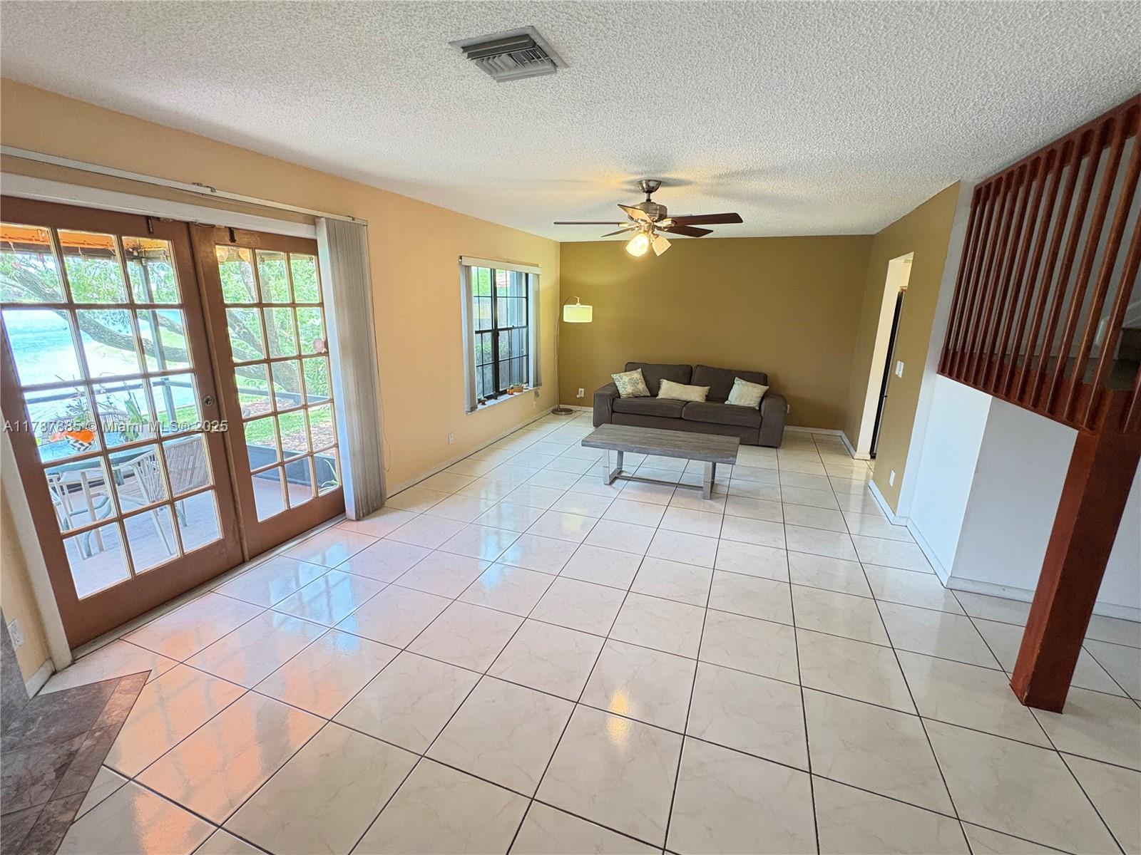 BOCA FONTANA TR E - Residential