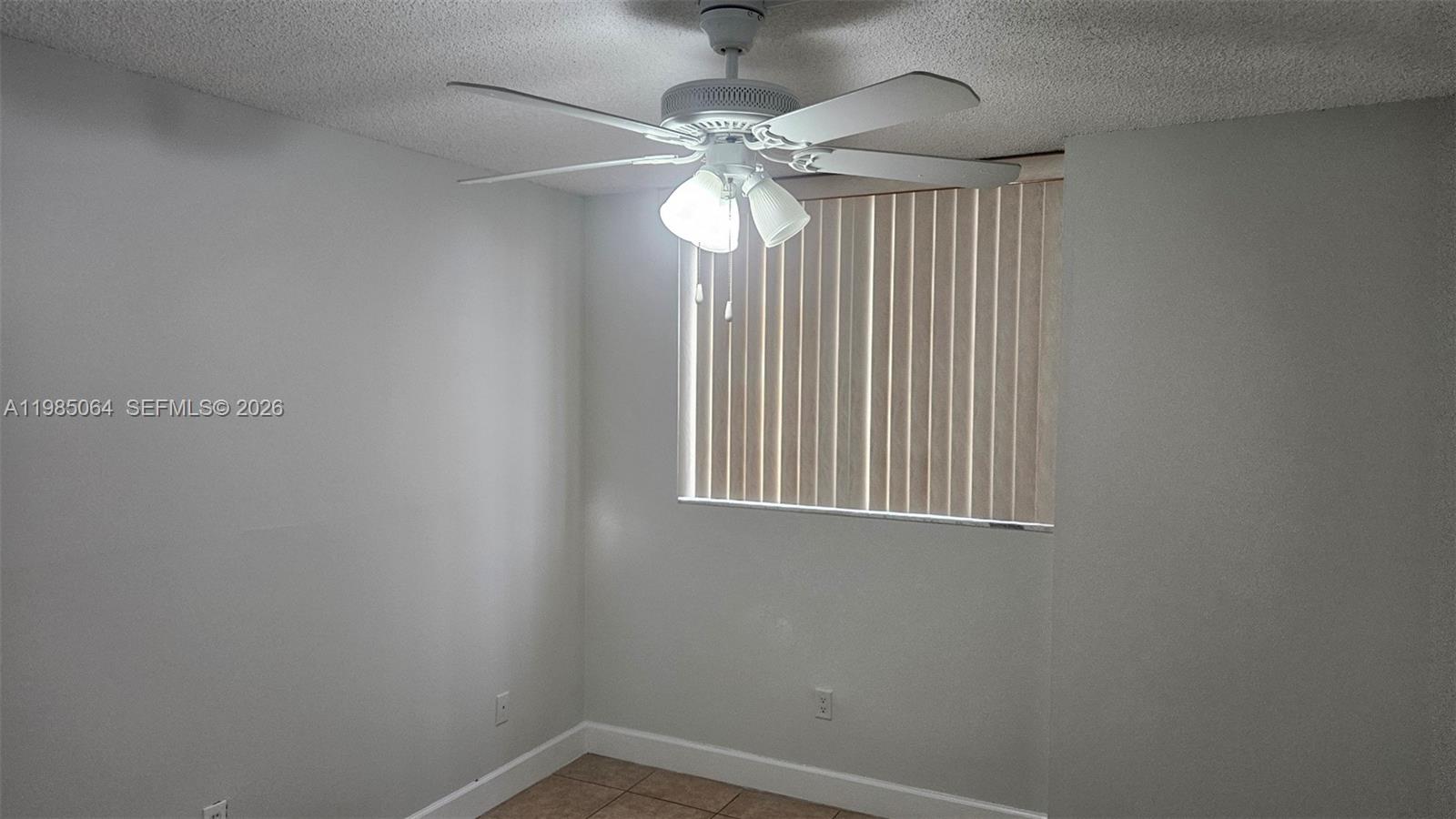 THE GARDENS OF KENDALL CO - Residential Lease