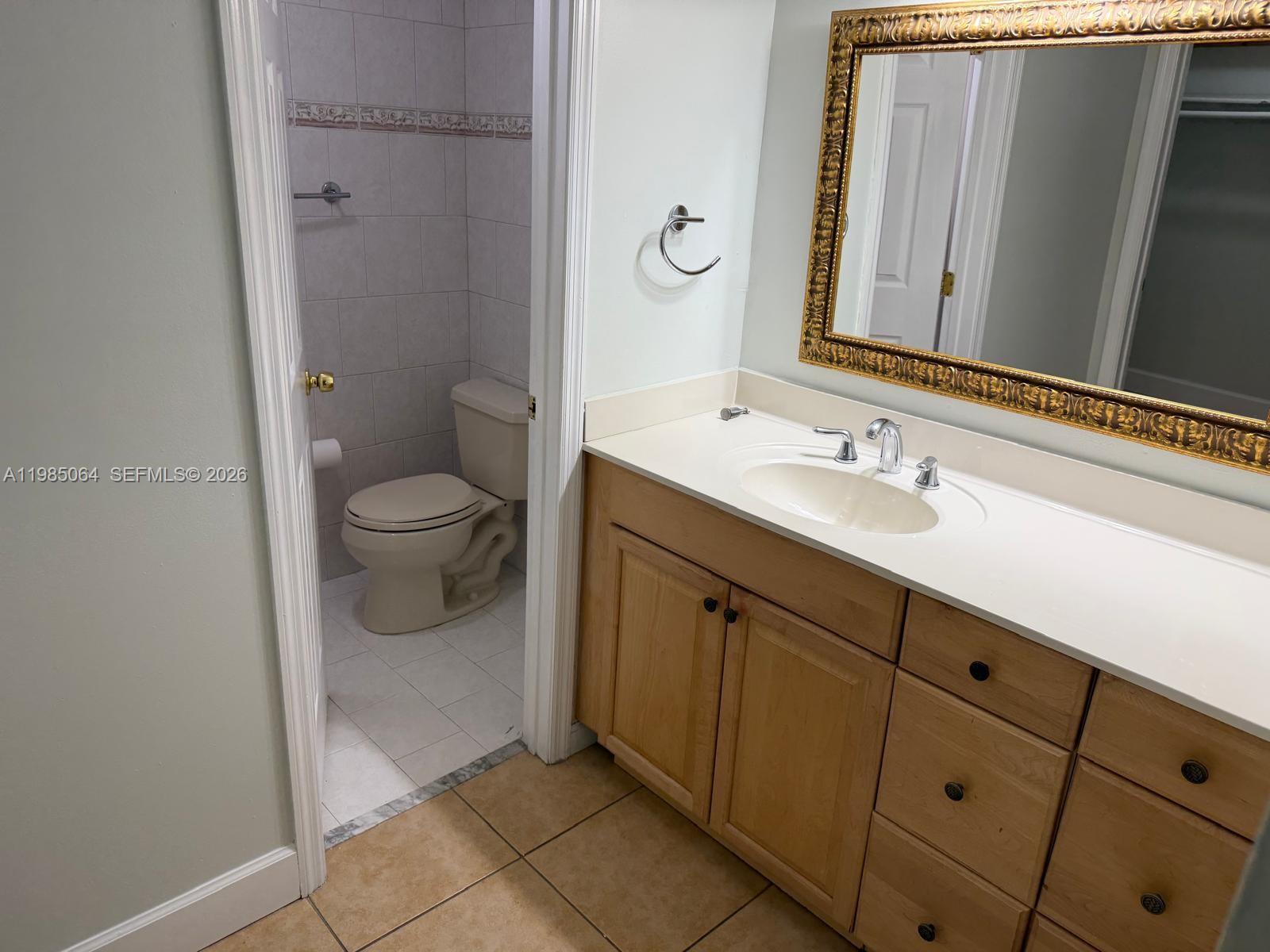 THE GARDENS OF KENDALL CO - Residential Lease