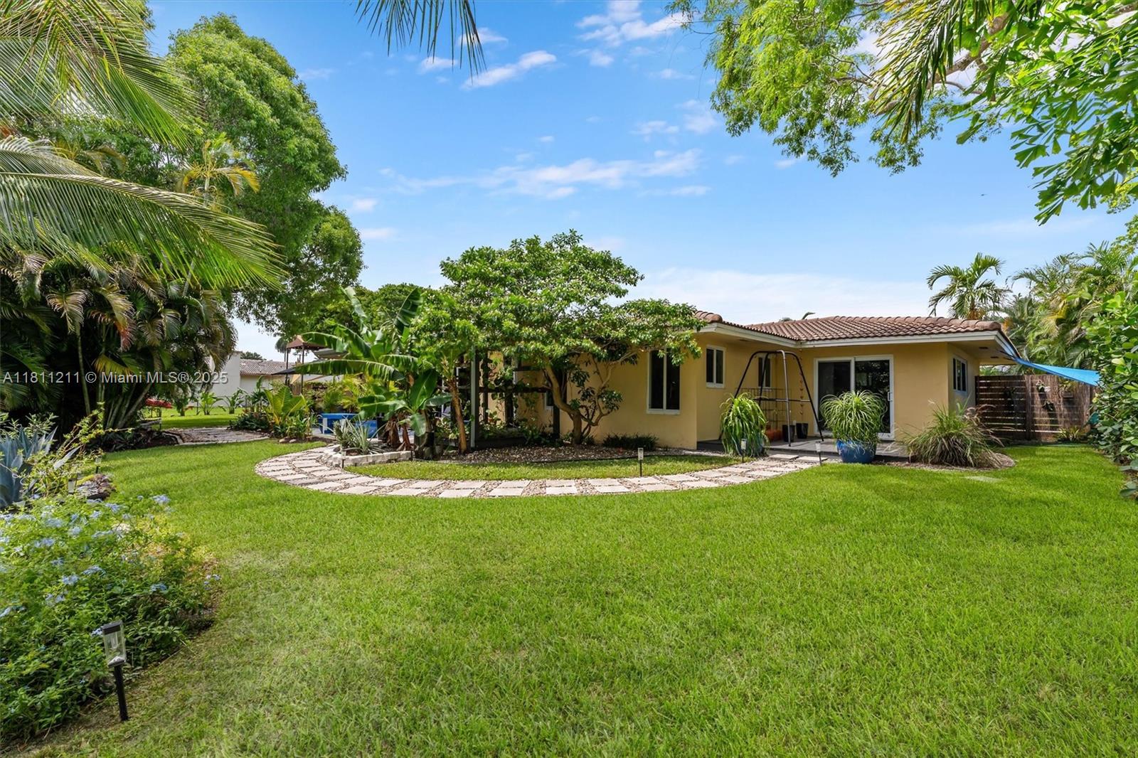 PLANTATION GOLF ESTATES 1 - Residential
