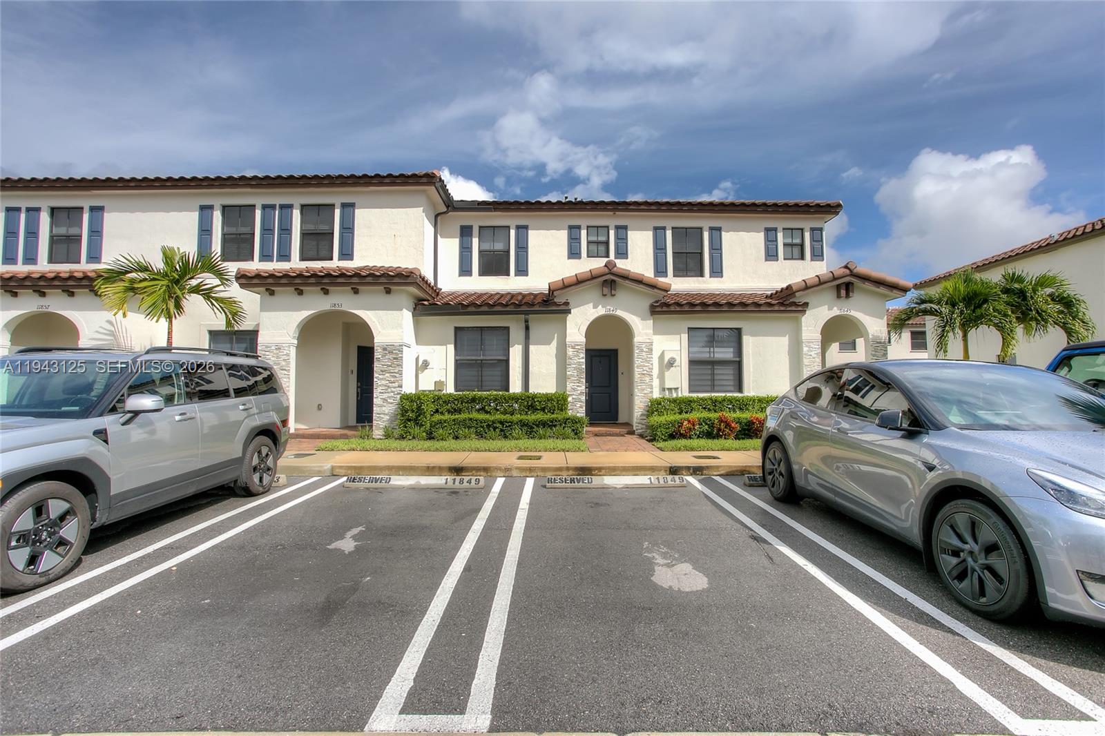 SILVER PALM RESIDENTIAL H - Residential