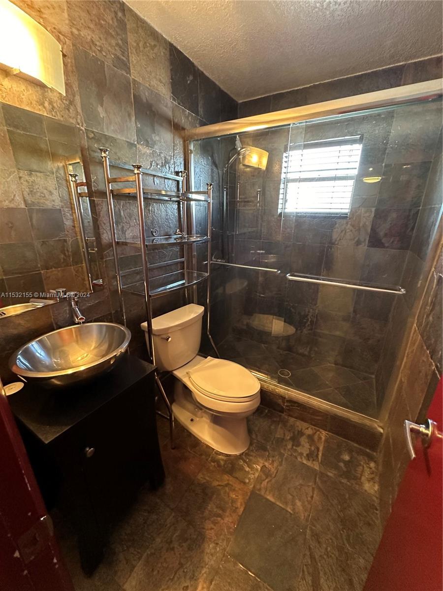 GROVE GARDENS CONDO - Residential